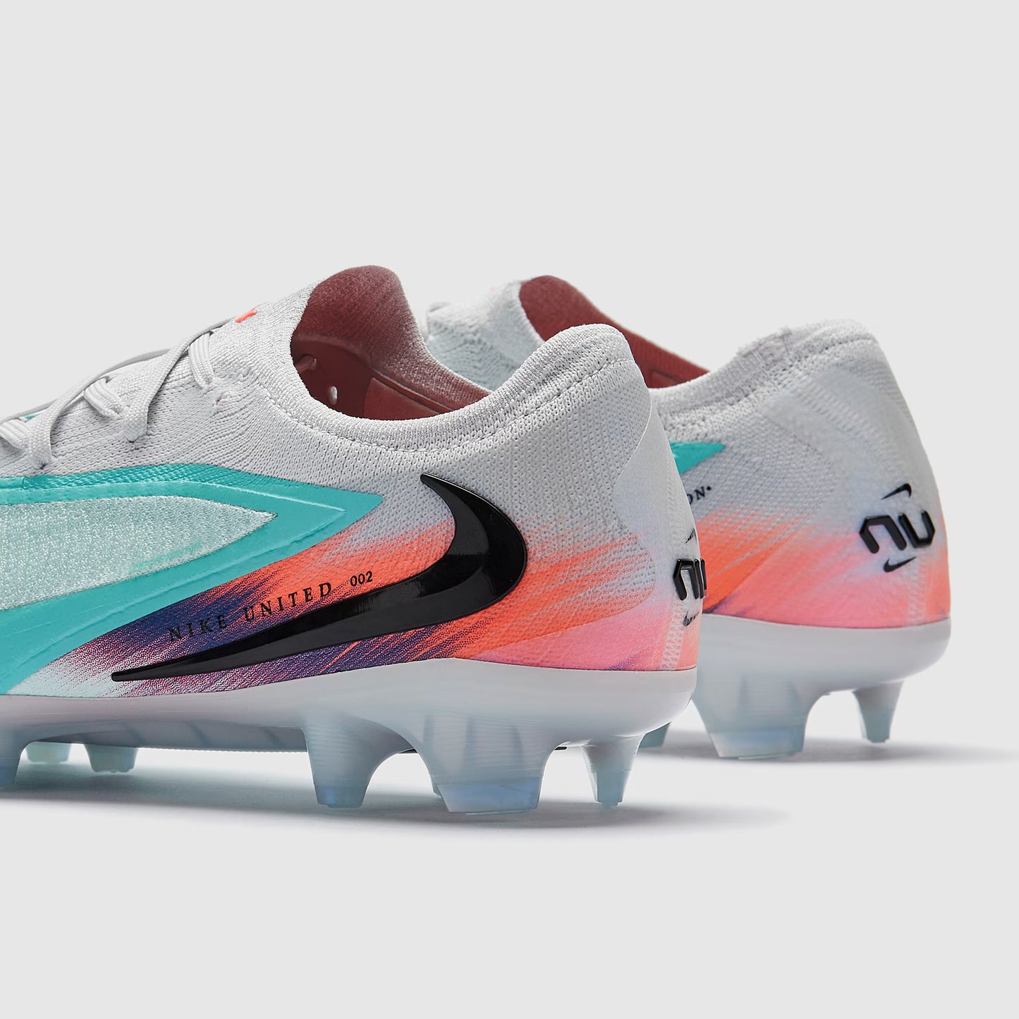 PHANTOM 6 LOW ELITE FG UNITED 002