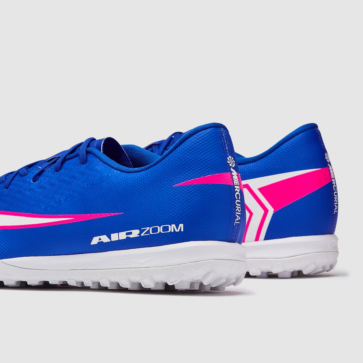 MERCURIAL VAPOR 16 ELITE TF "Attack Pack"