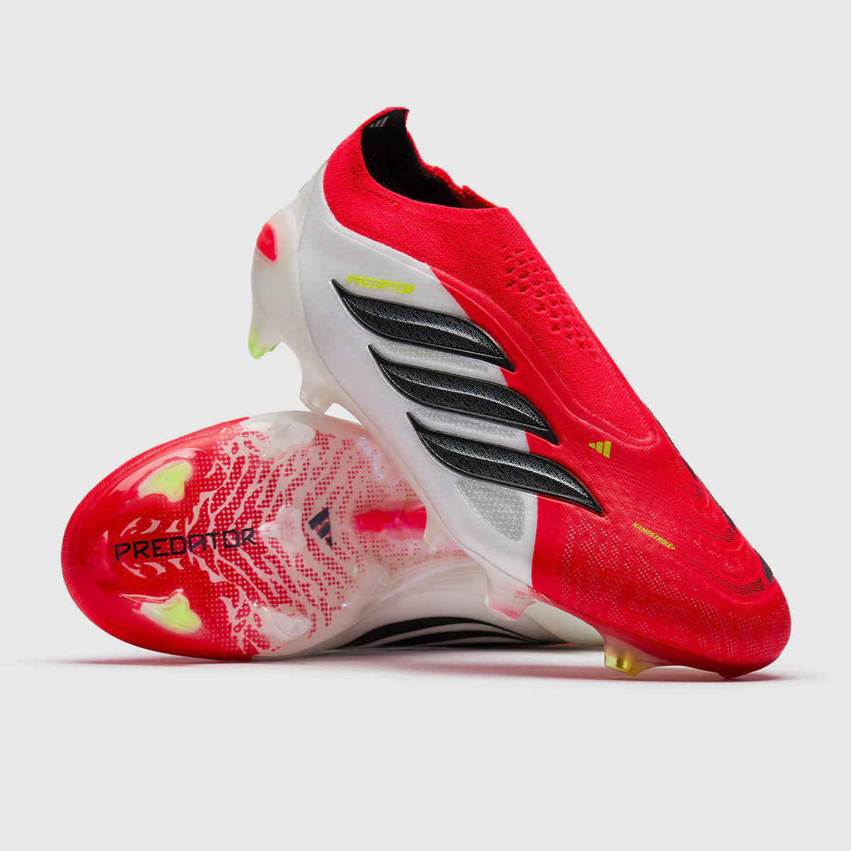 PREDATOR LACELESS ELITE FG