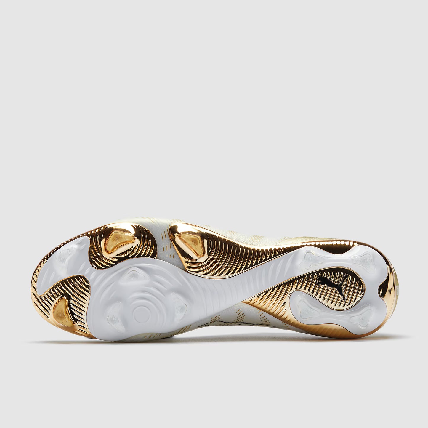 FUTURE 9 ULTIMATE FG - WHITE