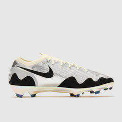 MERCURIAL VAPOR 16 ELITE FG x PATTA - Special Edition Chrome/Black/White