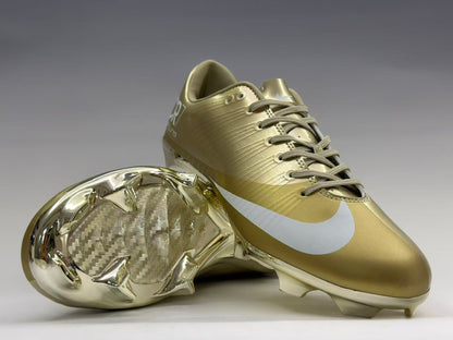 MERCURIAL SUPERFLY GOLDEN - CR7